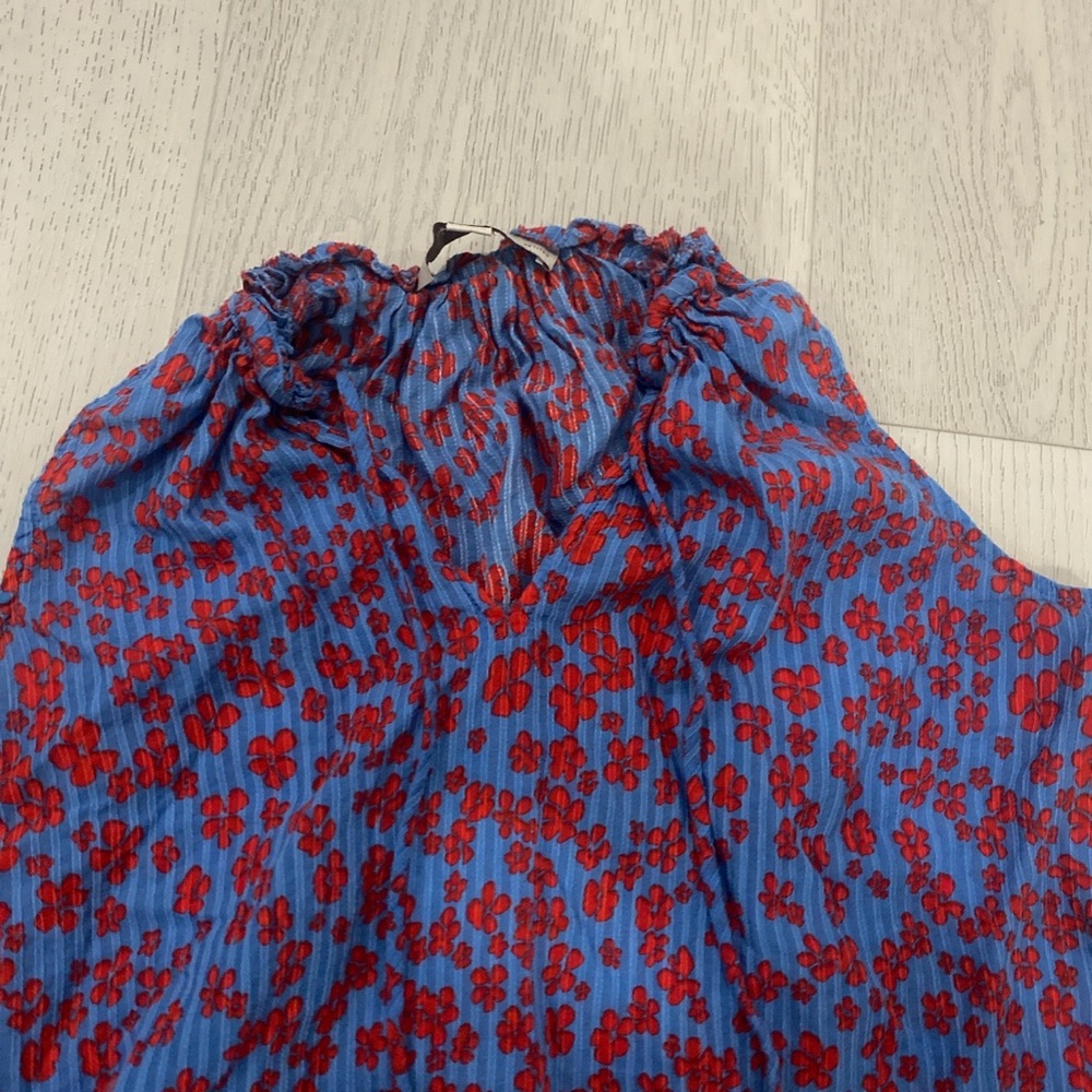 LOFT floral blouse in XS petite